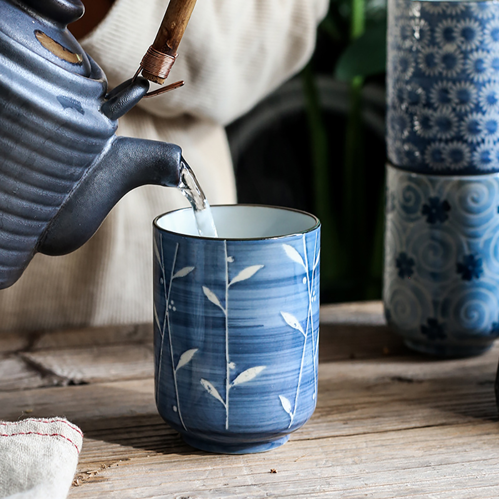 The Artistry Behind Mugs: Exploring the Beauty of Design